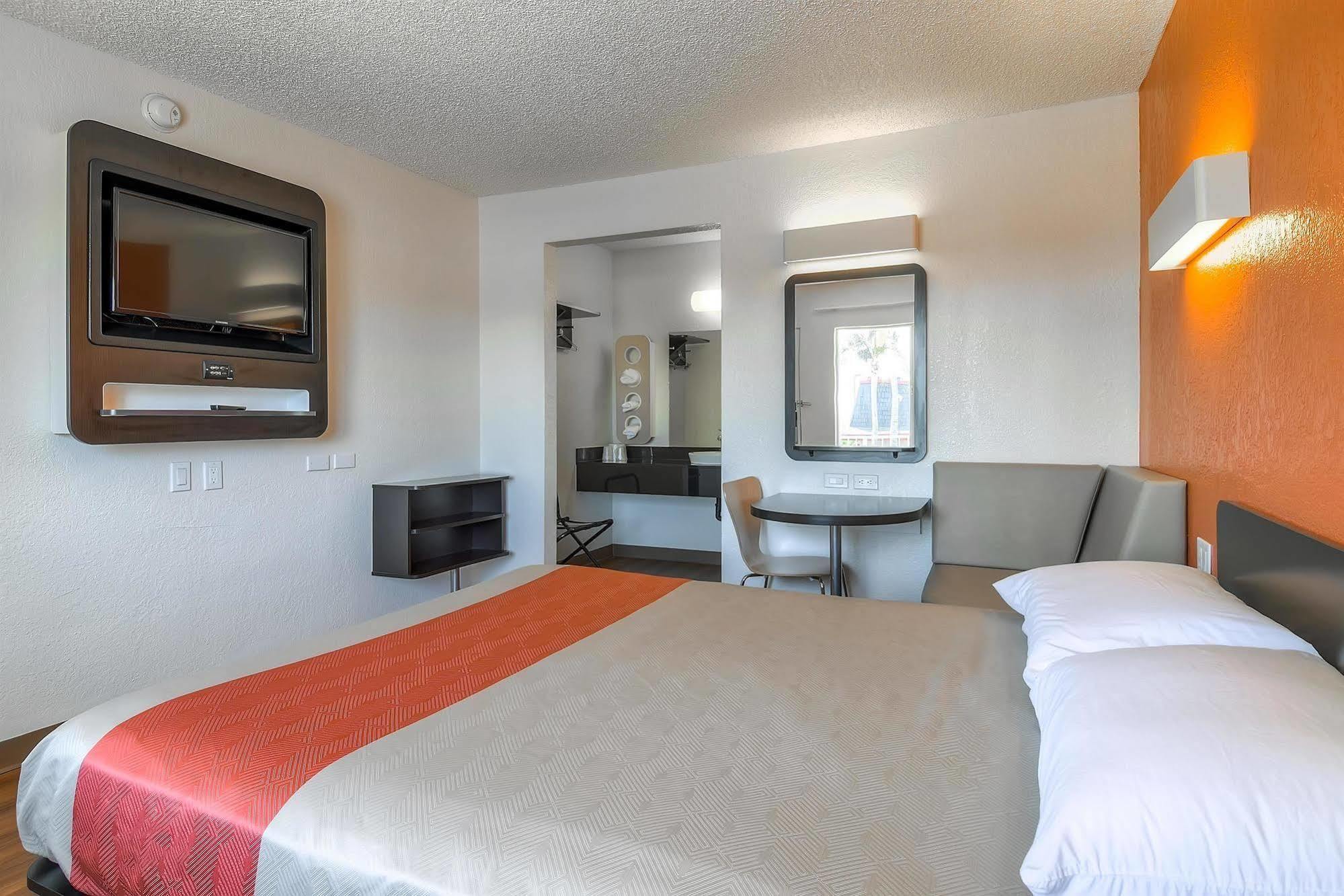 Motel 6-Long Beach, Ca - Los Angeles Kültér fotó